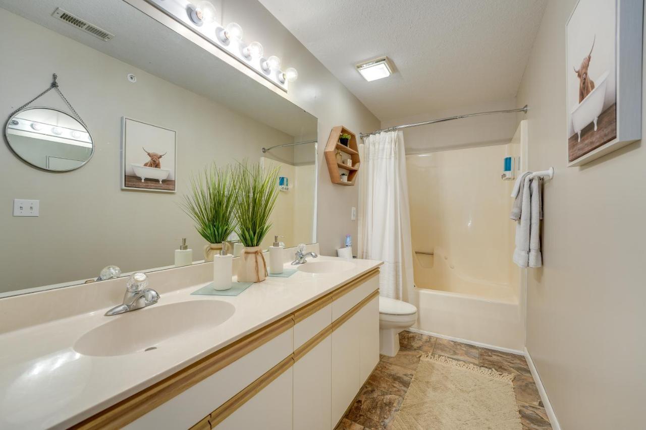 Branson Resort Condo Rental With Community Pool! Exterior photo